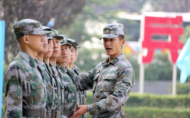 去部队当兵怎样才能当班长,当兵担任班长的优势