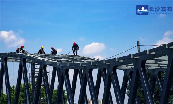湘江评论|“长沙蓝”刷屏成网红，这波城市形象宣传实力圈粉无数