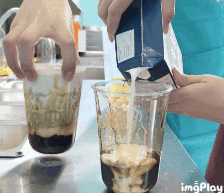 MASHIMARO流氓兔|火爆全网的流氓兔奶茶来现代啦！重点是免费喝