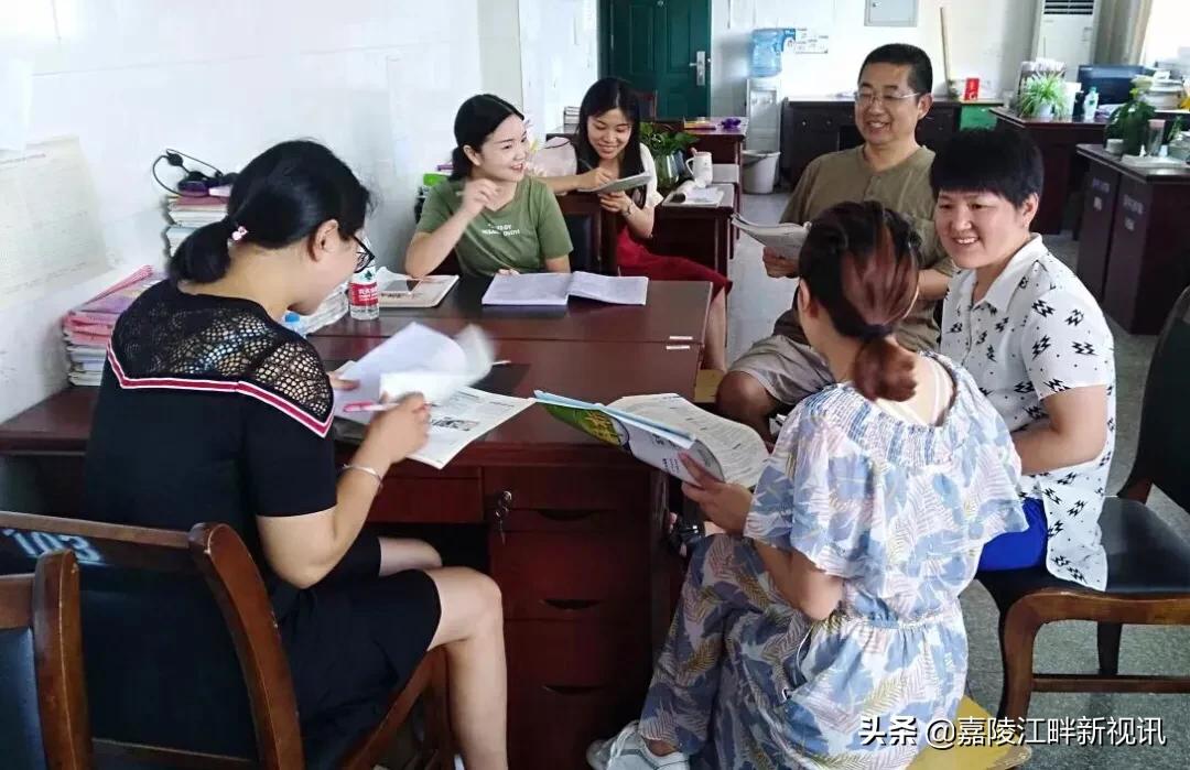 南部中学：研究新高考再谱新篇章