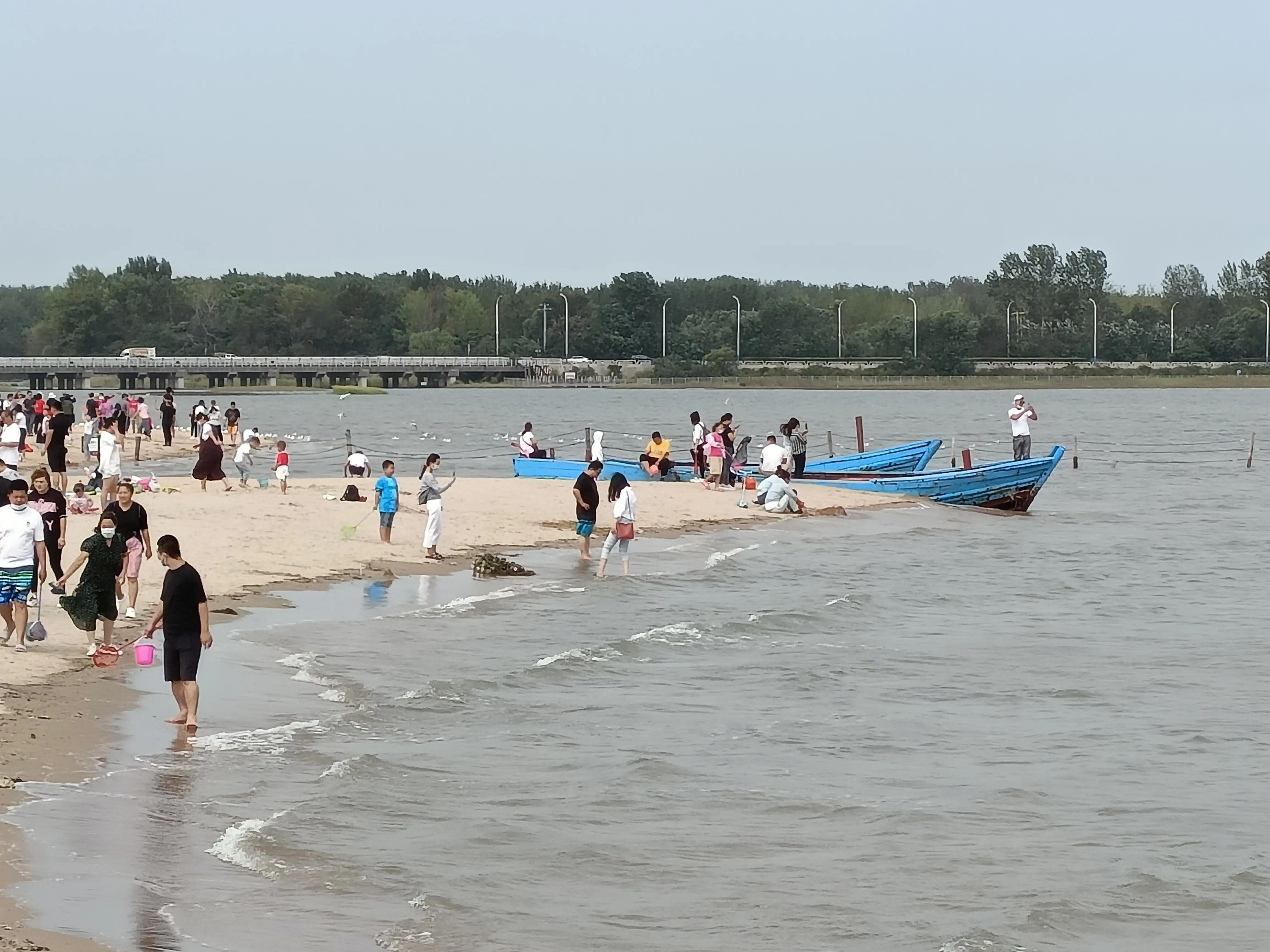 北戴河天空和海洋,北戴河海景好看还是三亚好看