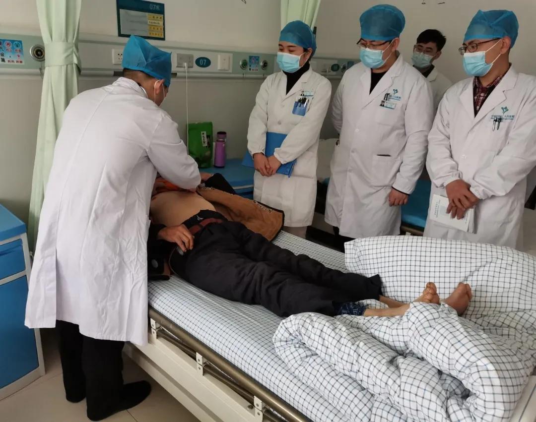带教查房给年轻医师带来新感悟：纸上得来终觉浅，绝知此事要躬行