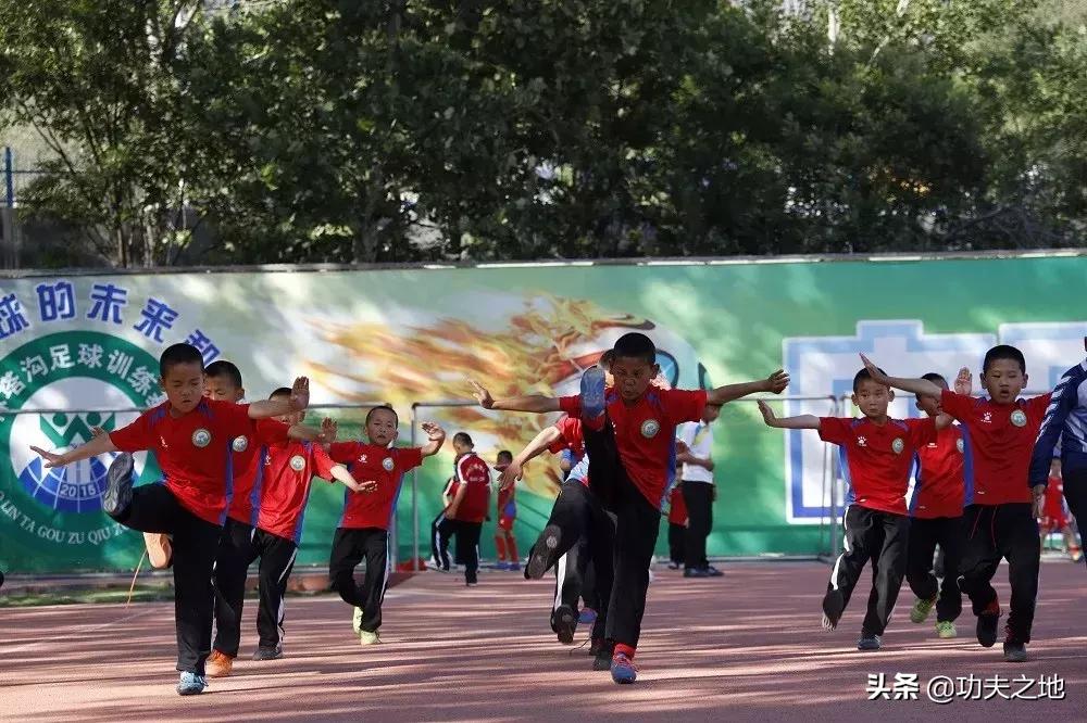 登封市少林足球武校是哪个学校,少林武校的足球班