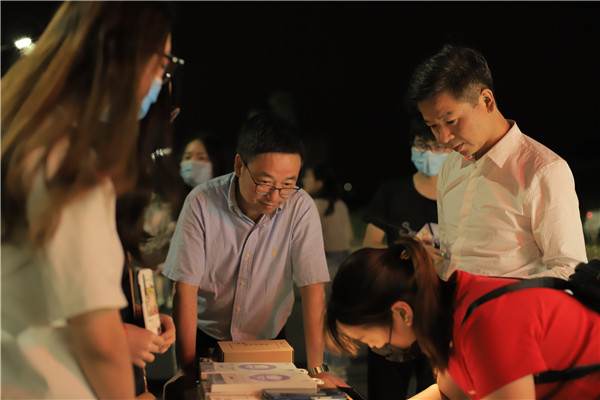 南师大中北学院龙湖音乐节,南师大中北夜市