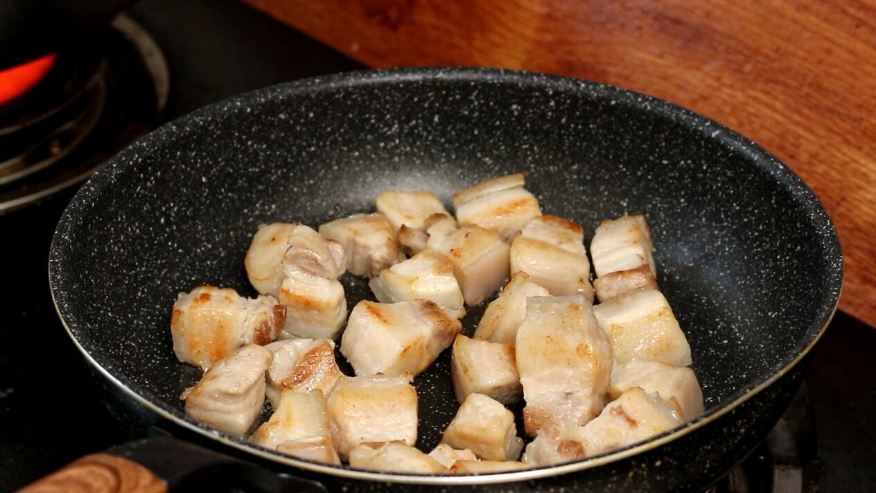 红烧肉的家常做法肥而不腻,红烧肉的做法家常肥而不腻