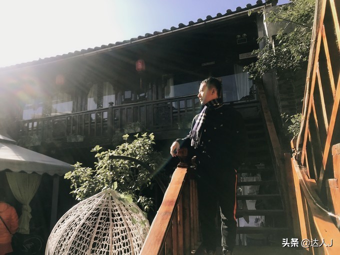 丽江的高颜值客栈逆天了，住一圈连回家的路费都省了！文末有福利