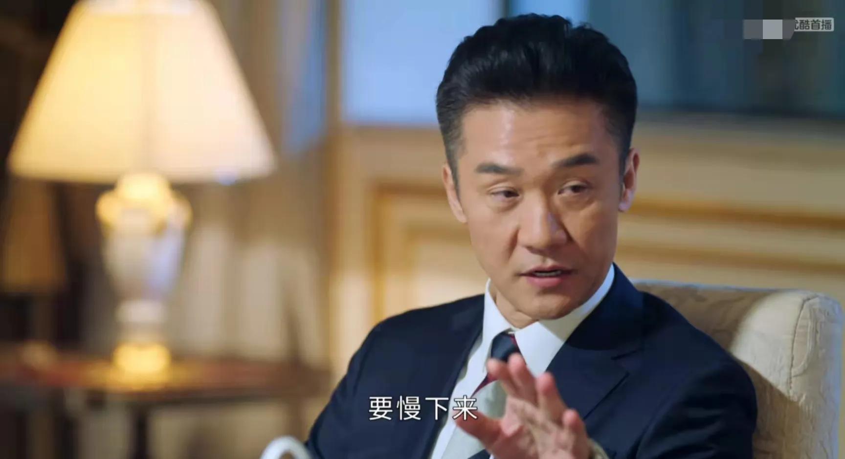 突围傅长明和钱荣成对话,突围皮丹与傅长明签合同片段