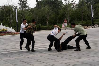 背向整套太极拳,背纹太极八卦