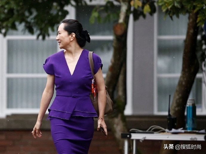 孟晚舟穿香奈儿服装,孟晚舟的爱马仕包价格