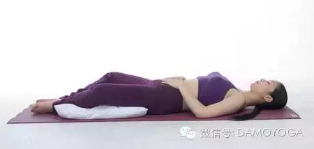 瑜伽理疗：宫寒的原因以及调理方法