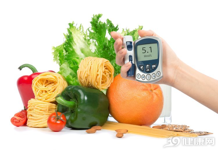 糖友饮食请谨慎控制总热量很重要,糖友们要少吃的三种食物