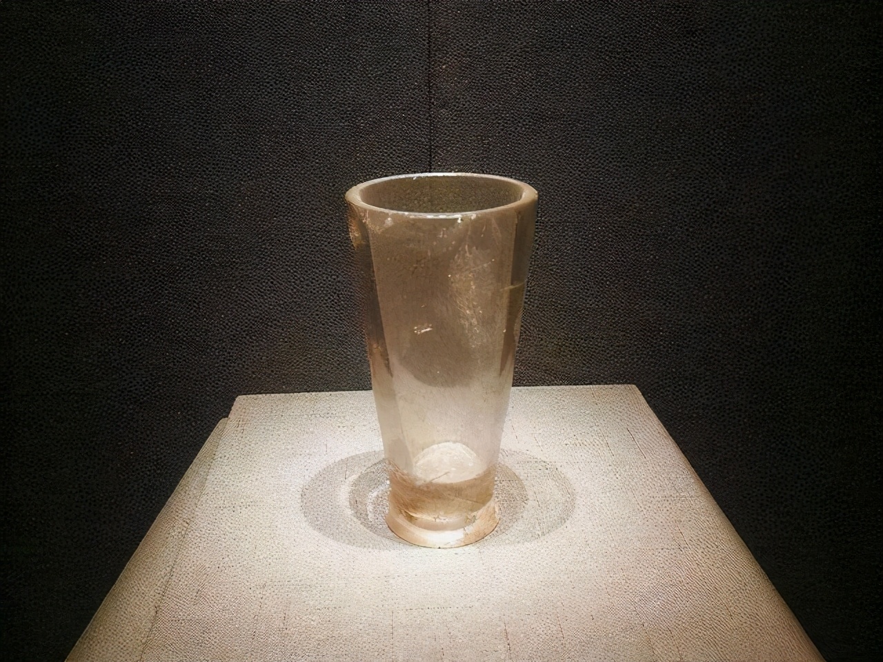 两千年前的水晶杯,两千年前水晶杯