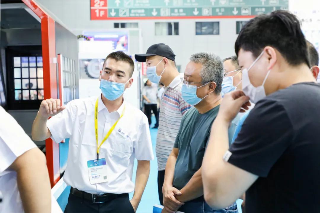 直击展会现场｜精彩继续！现场签单火爆，听听他们怎么说