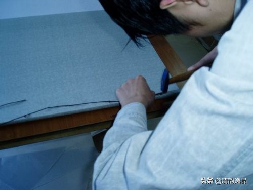 字画木框手工装裱全过程,字画装裱浆糊制作全过程视频