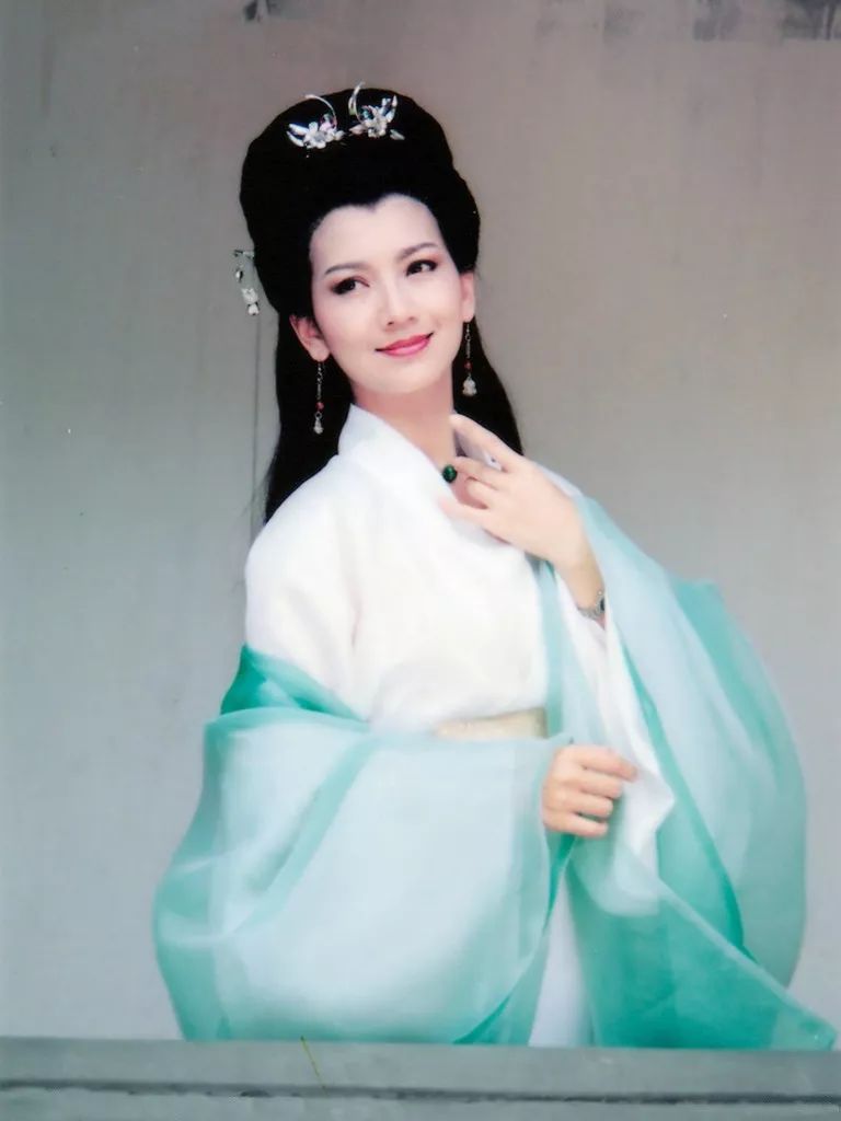 有人老说你靠化妆变美,冻龄全靠化妆