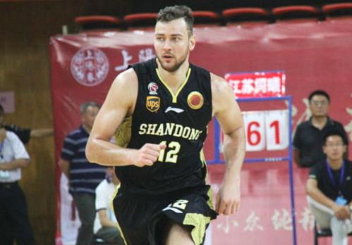 山东cba莫泰,cba外援莫泰回国