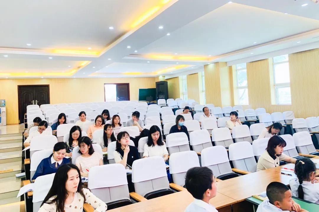 双流区双华小学教育,成都市双流双华小学