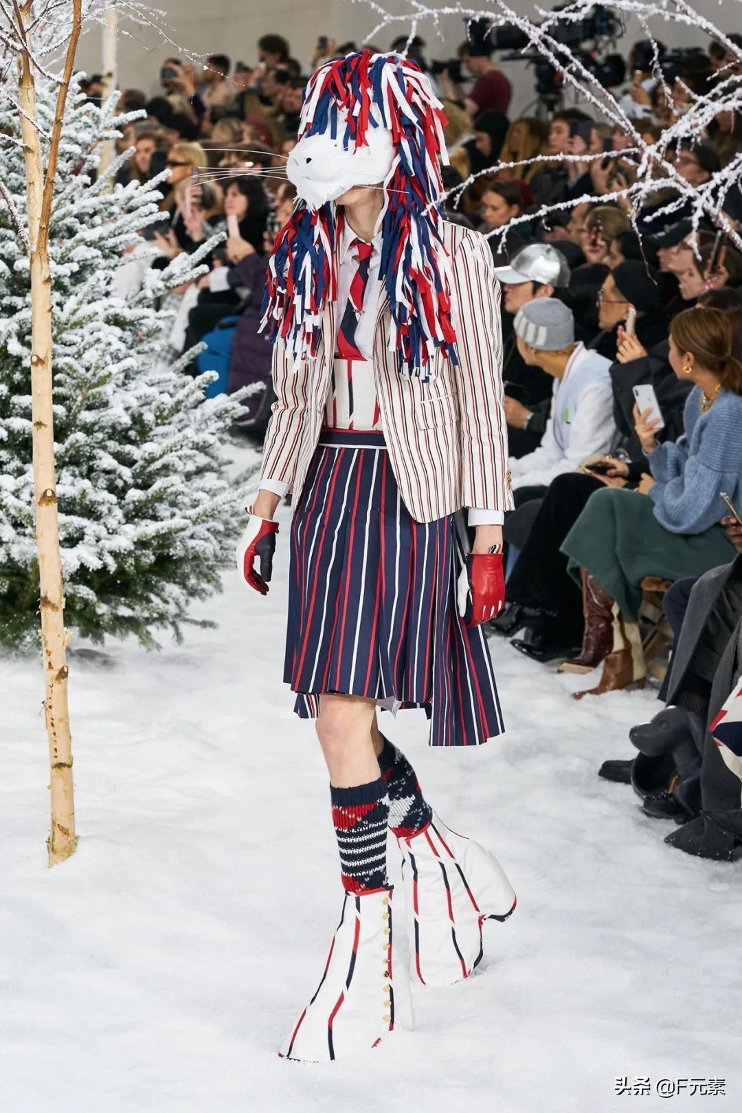 thombrowne动物园卫衣,thombrowne
