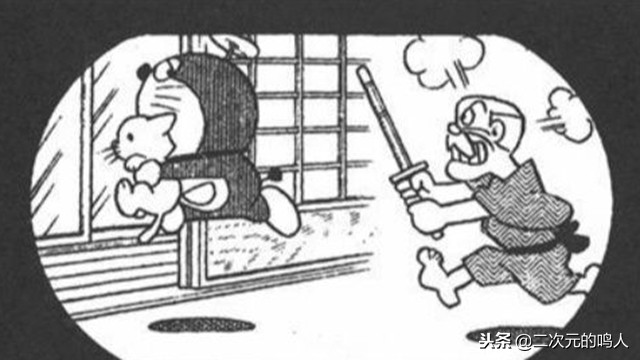 哆啦A梦：大雄上学时，蓝胖子在做什么？“私生活”挺丰富